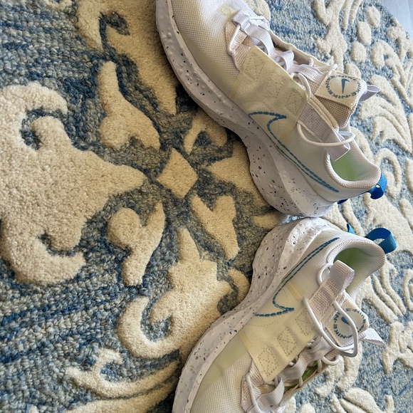 Wmns Nike Crater Impact 'White University Blue' - Picture 4 of 5